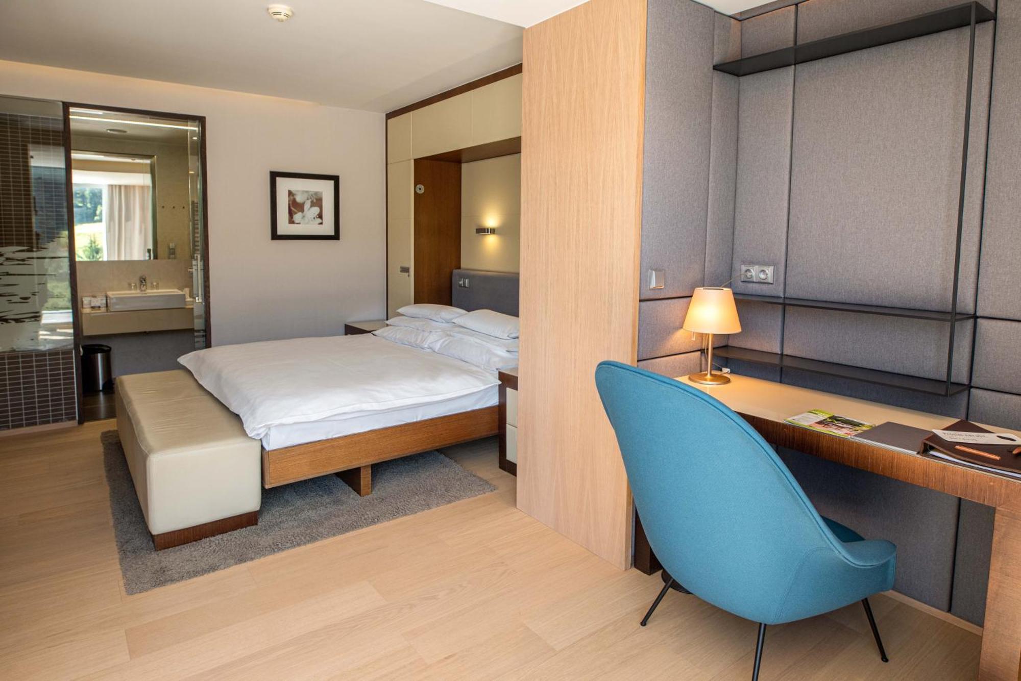 Spa Hotel Lanterna Velké Karlovice 客房 照片